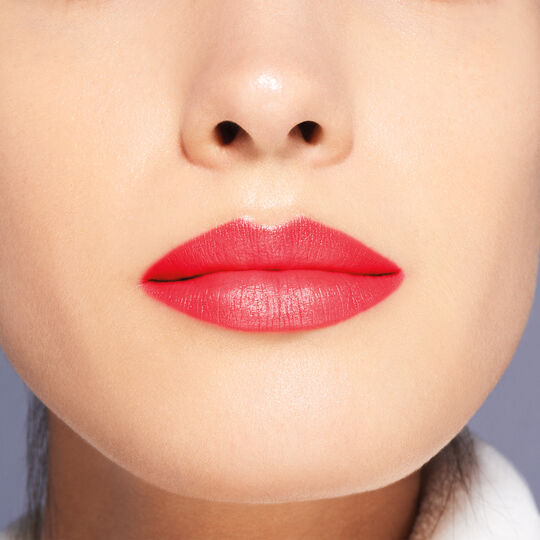 shiseido-visionairy-gel-lipstick-ref-incense-1