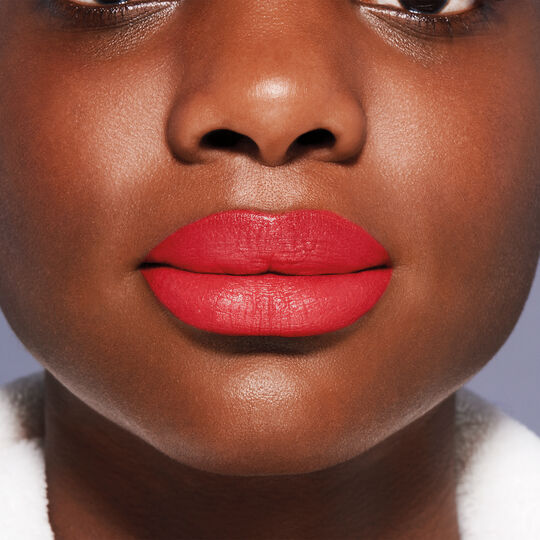 shiseido-visionairy-gel-lipstick-ref-incense-1