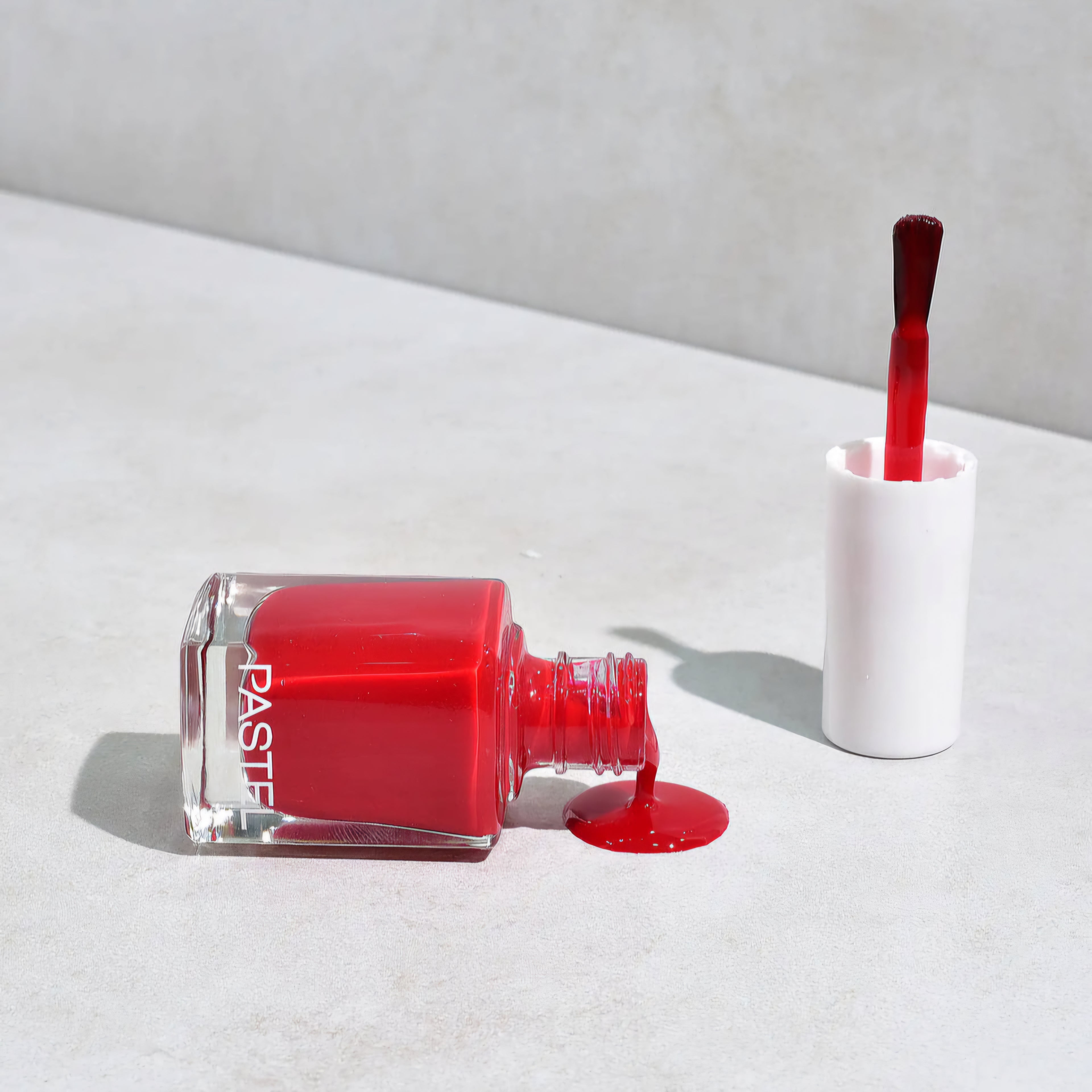 PASTEL - Nail Polish - réf 28 Deep Rose