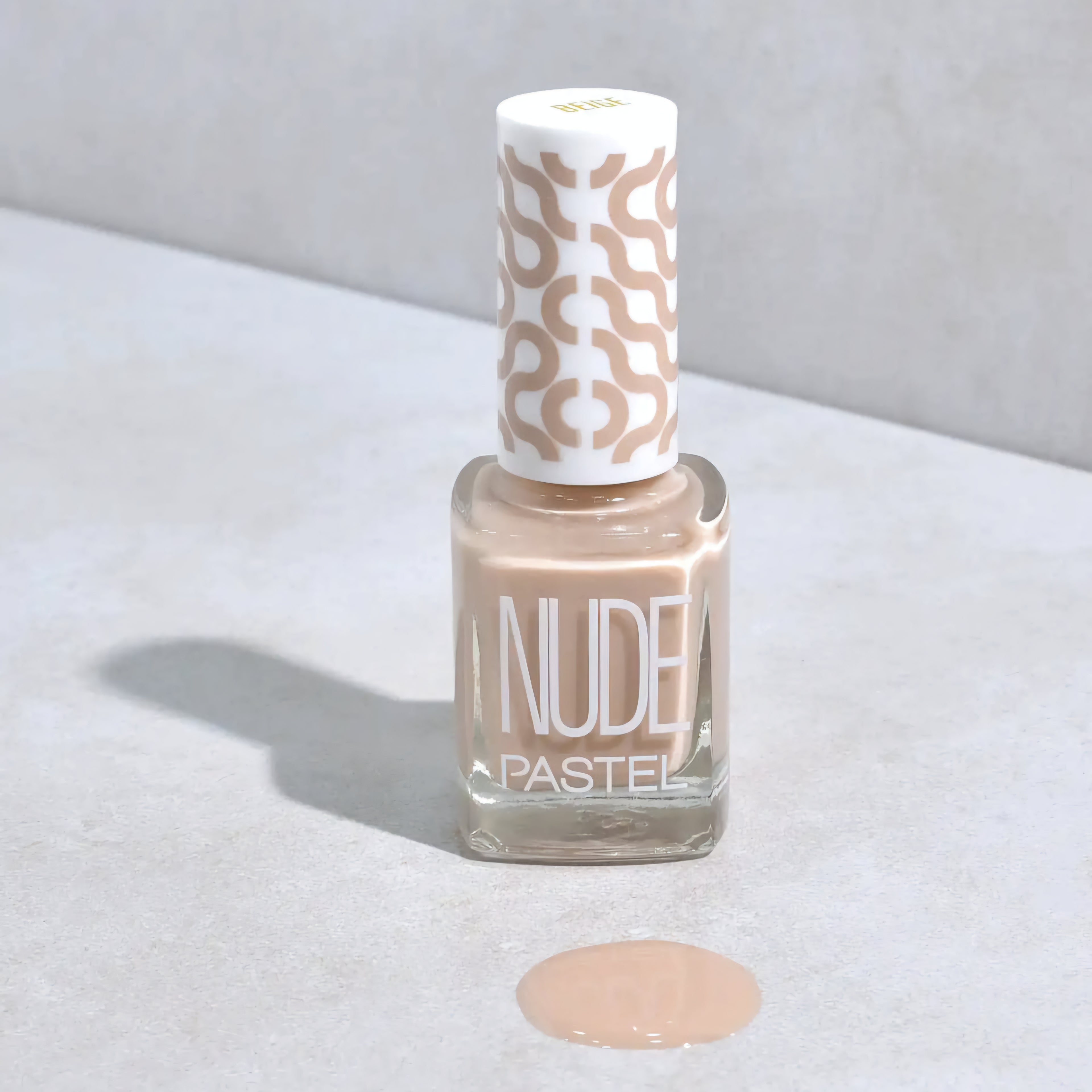 PASTEL - Nude Nail Polish - réf 755 Beige