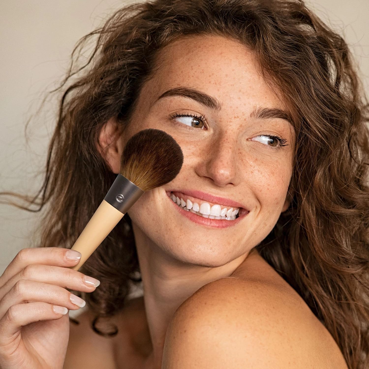 ECOTOOLS - Full Powder Brush