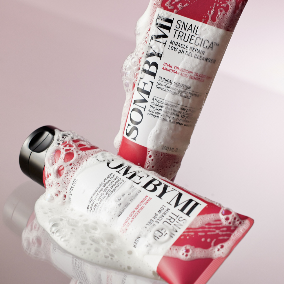 SOME BY MI - SNAIL TRUECICA MIRACLE REPAIR LOW PH GEL CLEANSER - 100ml