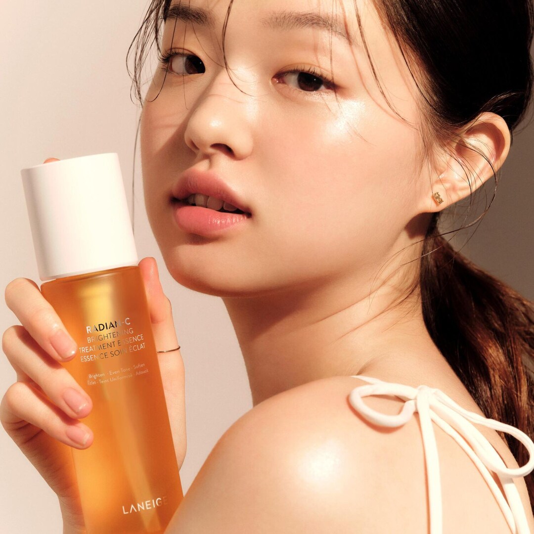 LANEIGE - Radian-C Brightening Treatment Essence - Essence Soin Eclat 150ml