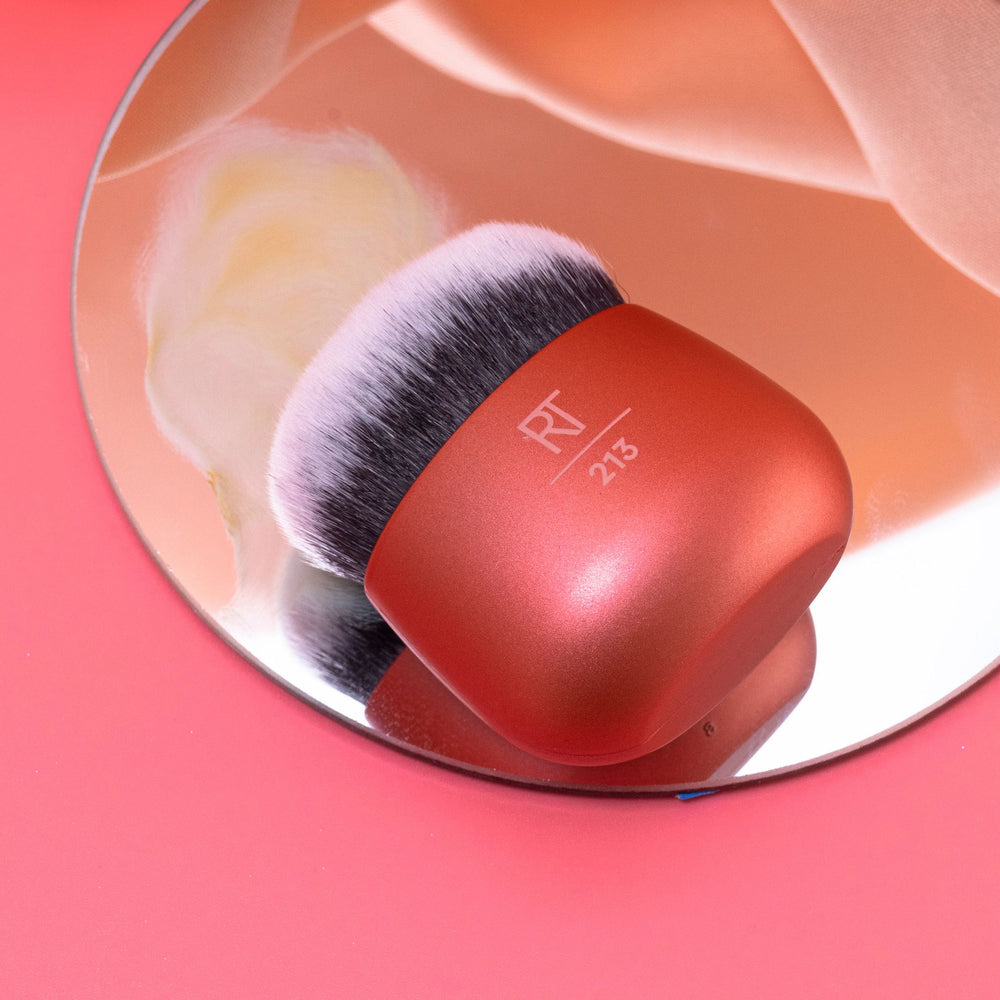 Real Techniques - Foundation Kabuki Makeup Blender