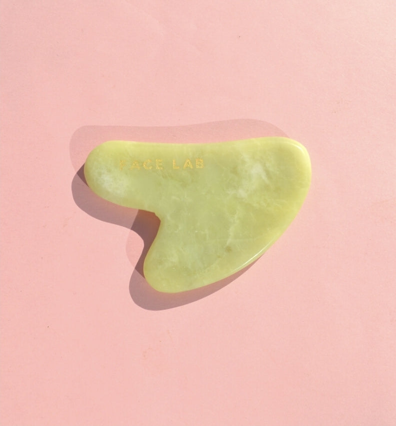 facelab-heart-gua-sha-green-jade