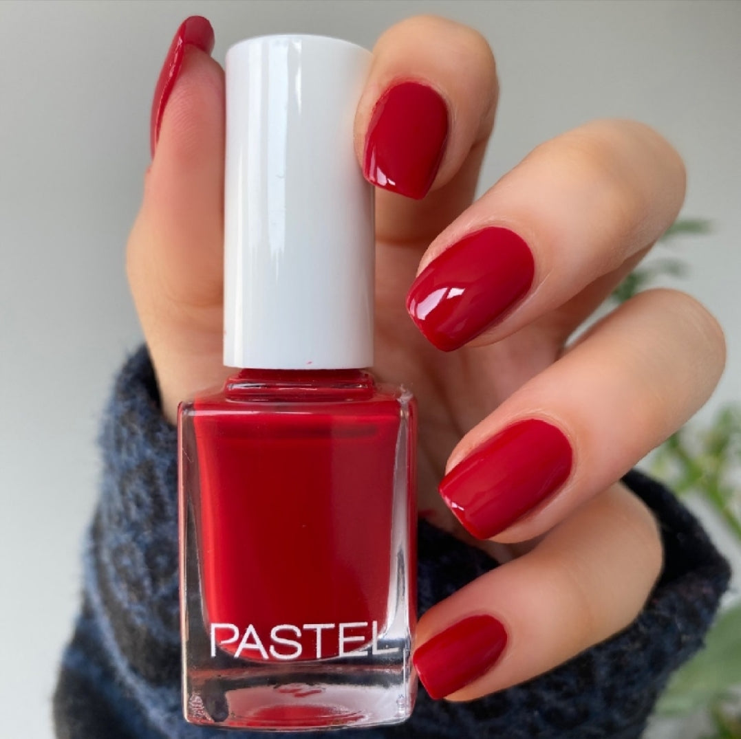 PASTEL - Nail Polish - réf 37 Cardinal Red