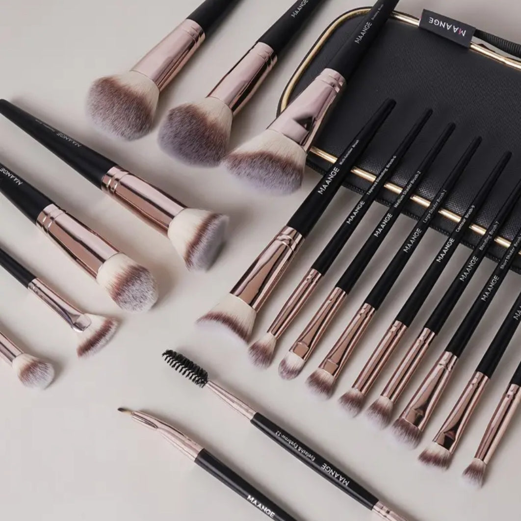 MAANGE - Ensemble de pinceaux de maquillage ( 18 pièces + Trousse )