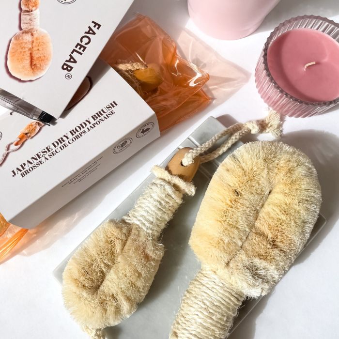 facelab-japanese-dry-body-brush-jumbo-trousse-copy