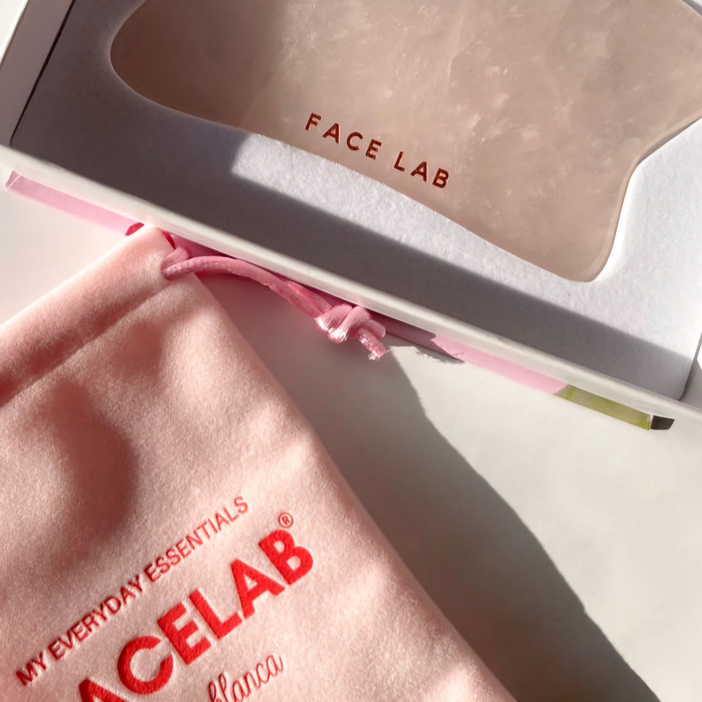 FACELAB - XL Rose Quartz Gua Sha