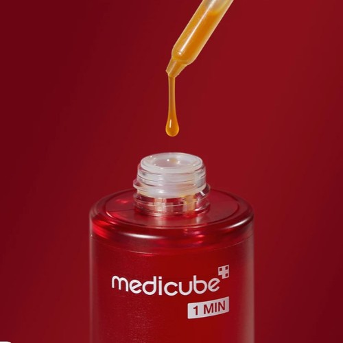 MEDICUBE - Red Acne Succinic Acid Peel - 40g