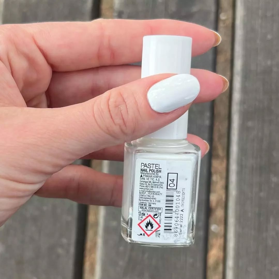 PASTEL - Nail Polish - réf 04 Snow White