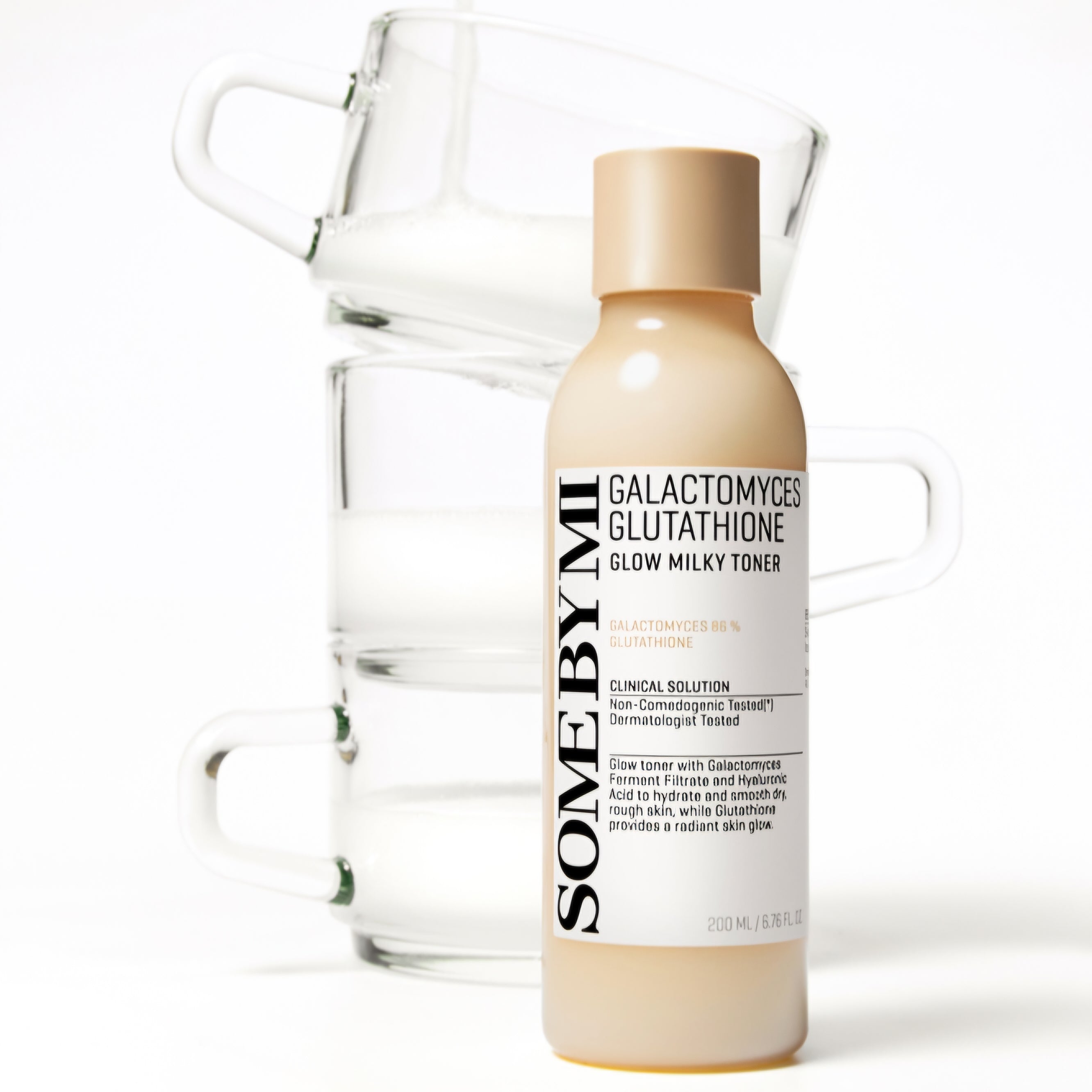 SOME BY MI - Galactomyces Glutathione Glow Milky Toner - 220ml