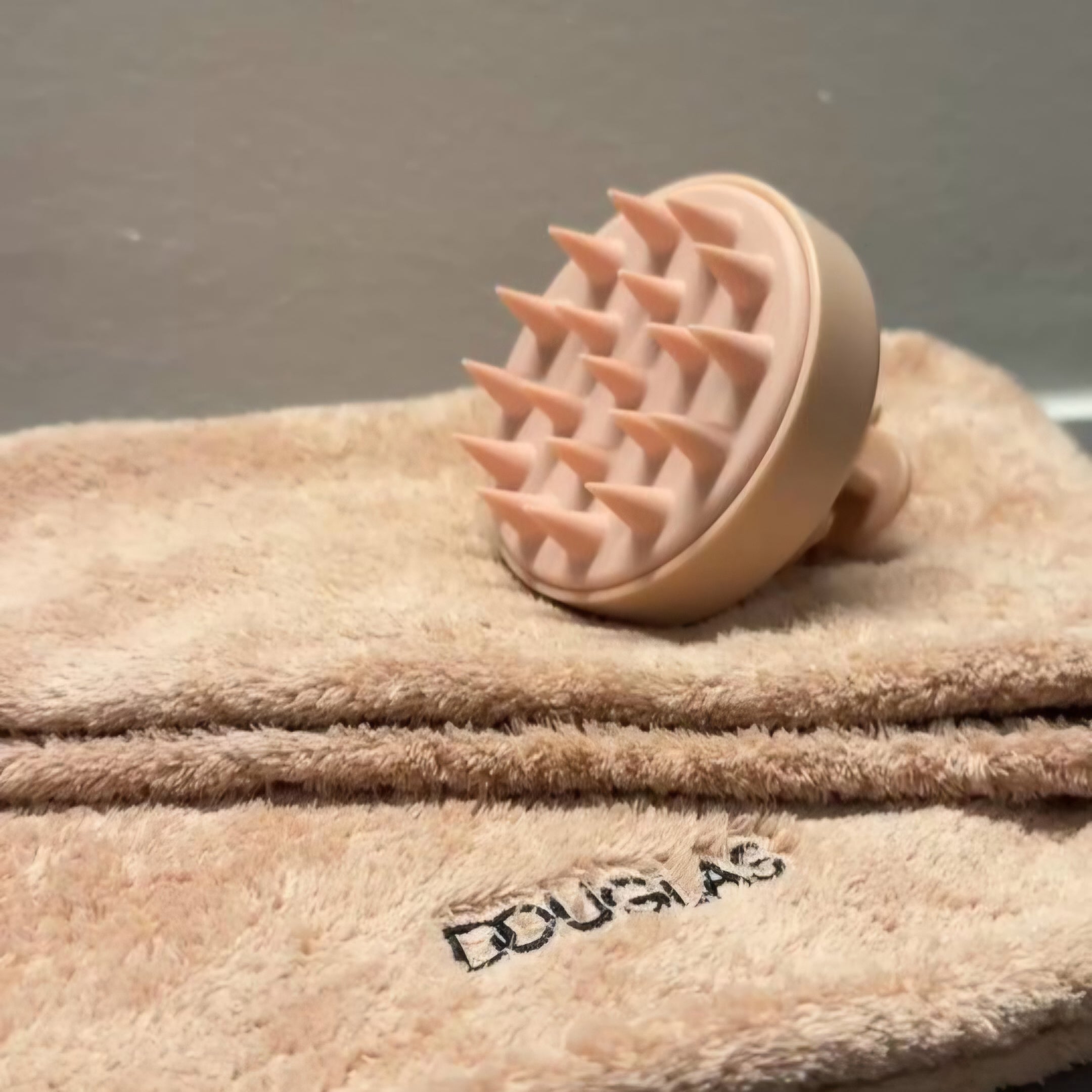 DOUGLAS - Hair Towel