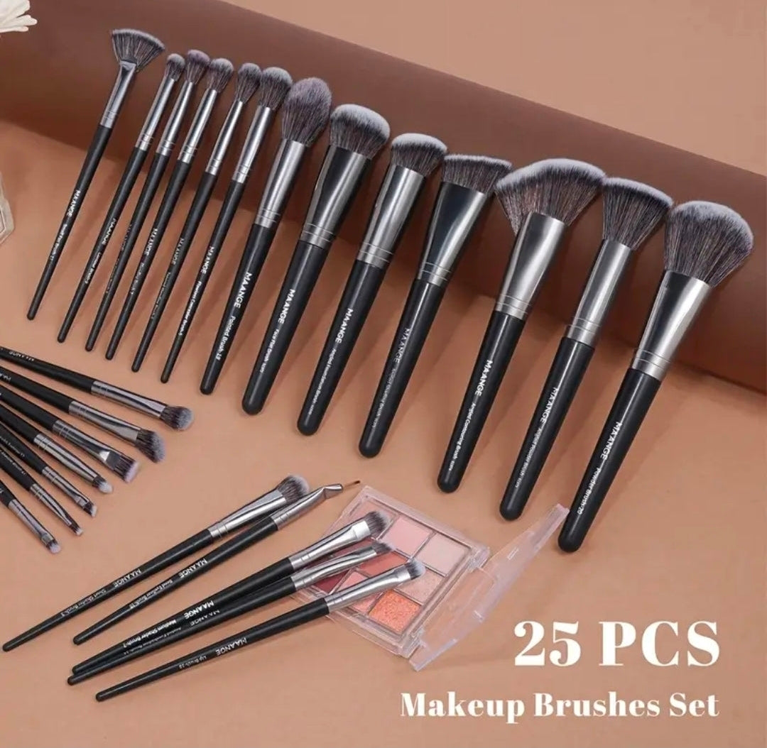 MAANGE - Ensemble de 25 pinceaux de maquillage Premium + 7 éponges + 5 Puff