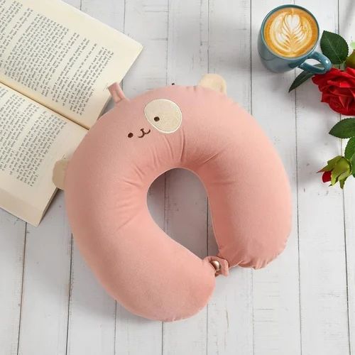 FLYING TIGER - Travel Pillow Pink