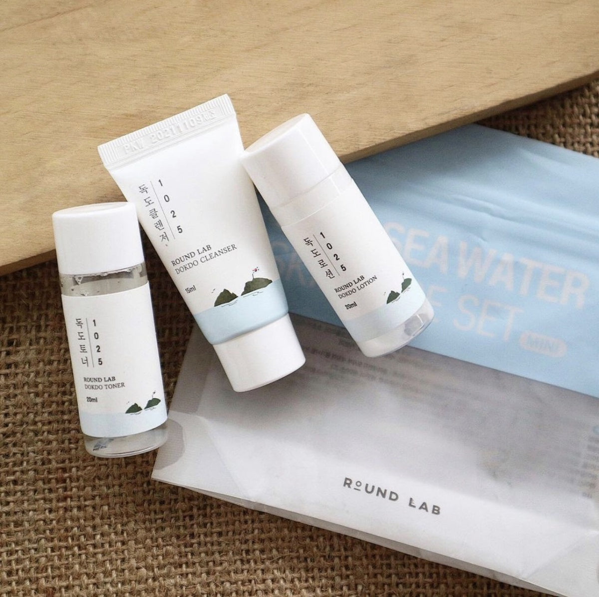 ROUND LAB - 1025 DOKDO ON THE GO KIT SKIN CARE BASIC SET ( 3pcs)